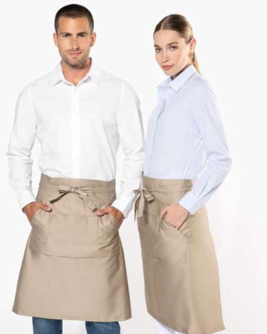 Средно дълга деним престилка POLY APRON с три джоба и регулируеми връзки