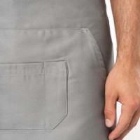 Средно дълга деним престилка MID APRON с три джоба и регулируеми връзки