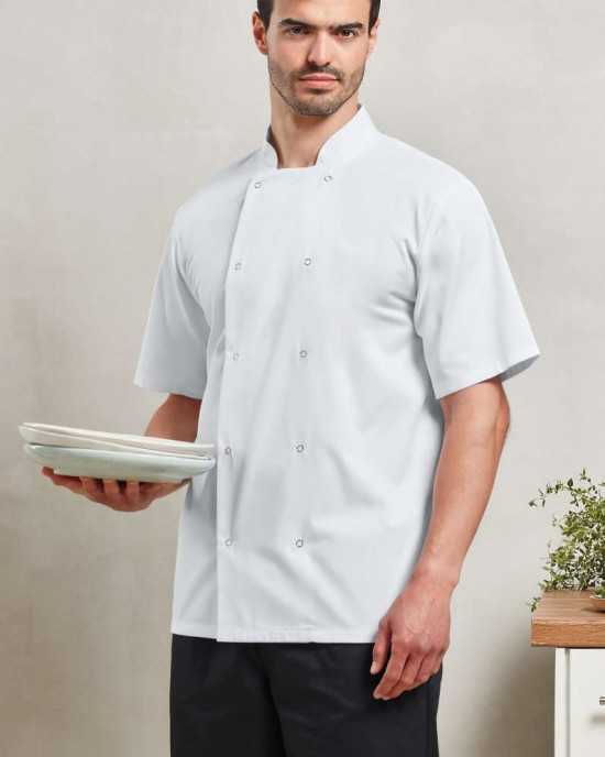 Бяла шефска куртка STUD с къс ръкав, мандарин яка и тик-так копчета