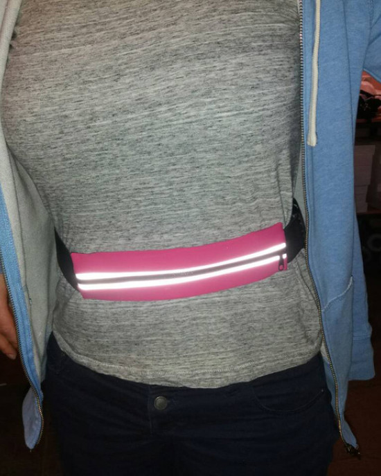 Спортна водоустойчива чантичка MARATHON